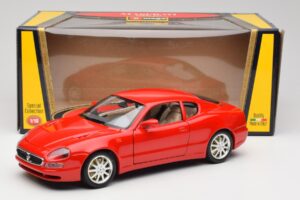 Maserati 3200 GT Rot Sonderkollektion Bburago 1:18 30071 Druckguss — Bild 8 von 8