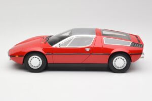 Maserati Bora Rot & Silber Minichamps 1:18 107123721 Resin — Bild 3 von 6