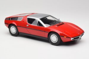 Maserati Bora Rot & Silber Minichamps 1:18 107123721 Resin — Bild 4 von 6