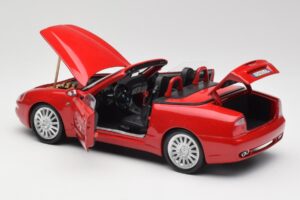 Maserati GT Spyder Rot Bburago 1:18 34097 Druckguss — Bild 7 von 8