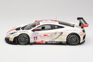 McLaren 12C GT3 #11 Art Grand Prix C. Leclerc / N. Parisy / A. Soucek Spa 24 Hours 2013 Minichamps 1:18 151131311 Druckguss — Bild 3 von 6