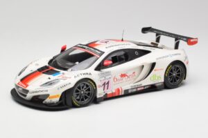 McLaren 12C GT3 #11 Art Grand Prix C. Leclerc / N. Parisy / A. Soucek Spa 24 Hours 2013 Minichamps 1:18 151131311 Druckguss