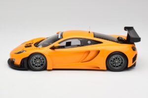 McLaren 12C GT3 Papaya Orange Minichamps 1:18 151121391 Druckguss — Bild 3 von 6