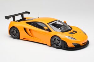 McLaren 12C GT3 Papaya Orange Minichamps 1:18 151121391 Druckguss — Bild 4 von 6