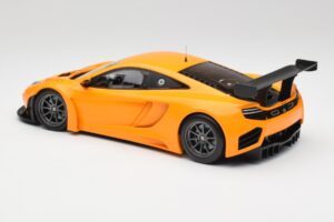 McLaren 12C GT3 Papaya Orange Minichamps 1:18 151121391 Druckguss — Bild 5 von 6