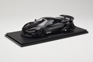 McLaren 720S Liberty Walk Schwarz TopSpeed 1:18 TS0587 Resin