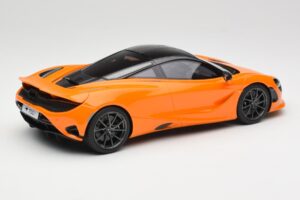 McLaren 750S McLaren Orange TopSpeed 1:18 TS0547 Druckguss — Bild 2 von 6
