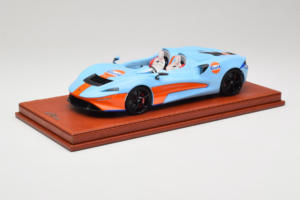McLaren Elva Gulf Livery AB Models 1:18 REMC023 Resin — Bild 2 von 7