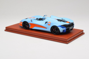 McLaren Elva Gulf Livery AB Models 1:18 REMC023 Resin — Bild 5 von 7
