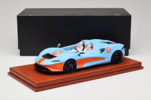 McLaren Elva Gulf Livery AB Models 1:18 REMC023 Resin — Bild 7 von 7