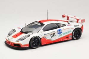 McLaren F1 GTR GT1 #30 West Competition J. Nielsen 1996 UT Models 1:18 39624 Druckguss