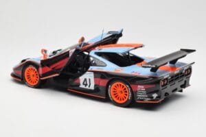McLaren F1 GTR #41 P-H. Raphanel / C. Gounon / A. Olofsson 24 Hours of Le Mans 1997 UT Models 1:18 39727 Druckguss — Bild 5 von 8