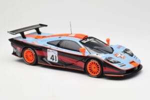 McLaren F1 GTR #41 P-H. Raphanel / C. Gounon / A. Olofsson 24 Hours of Le Mans 1997 UT Models 1:18 39727 Druckguss — Bild 6 von 8