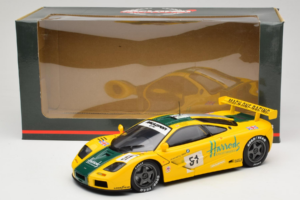McLaren F1 GTR #51 Mach One Racing Le Mans 1995 UT Models 1:18 530151851 Druckguss — Bild 8 von 8