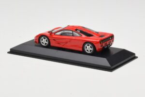 McLaren F1 Rot Minichamps 1:43 433133438 Druckguss — Bild 3 von 4