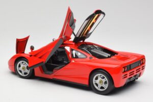 McLaren F1 Magma Rot Minichamps 1:18 530133422 Druckguss — Bild 5 von 8