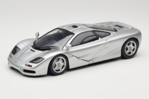 McLaren F1 Silber UT Models 1:18 530133180-R1 Druckguss