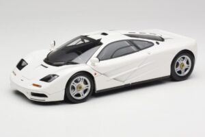 McLaren F1 Weiß Minichamps 1:18 530133424 Druckguss
