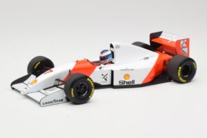 McLaren Ford MP4/8 #7 M. Hakkinen 1993 Minichamps 1:18 530931837 Druckguss