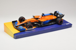 McLaren MCL35M Mercedes #3 D. Ricciardo McLaren F1 Team Bahrain Grand Prix 2021 Minichamps 1:18 533211803 Resin — Bild 2 von 7