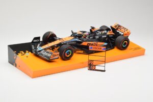McLaren MCL60 #81 O. Piastri Australian GP 2023 Minichamps 1:18 533231881 Druckguss — Bild 2 von 5