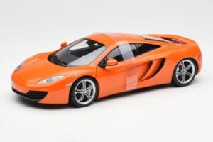 McLaren MP4-12C Orange AUTOart 1:18 76006 Druckguss