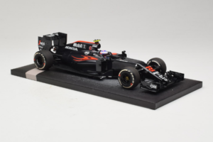 McLaren MP4-31 Honda #22 J. Button McLaren Honda F1 Team Chinese Grand Prix 2016 Minichamps 1:18 537161822 Druckguss — Bild 4 von 7