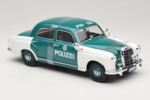 Mercedes 180 Ponton Polizei Revell 1:18 8863 Druckguss — Bild 4 von 6