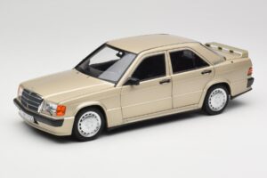 Mercedes 190E W201 2.3-16 Smoke Silver Metallic Norev 1:18 183831 Druckguss