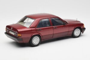 Mercedes 190E W201 2.0 Rot Dealer Edition AUTOart 1:18 B66040383 Druckguss — Bild 3 von 8