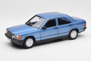 Mercedes 190E W201 Diamond Blau Händler Edition Norev 1:18 B66040661 Druckguss