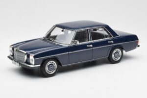 Mercedes 200 W114 Midnight Blau Händler Edition Norev 1:18 B66040694 Druckguss