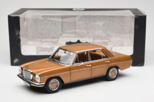 Mercedes 200 W115 Bycane Gold Händler Edition Norev 1:18 B66040665 Druckguss — Bild 8 von 8