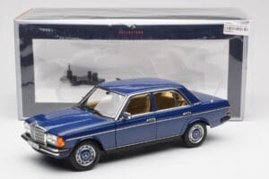 Mercedes 200 W123 Surf Blau Norev 1:18 183710 Druckguss — Bild 8 von 8