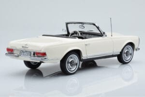 Mercedes 230 SL W113 Pagoda Weiß Limitierte Auflage Norev 1:18 183768 Druckguss — Bild 3 von 9