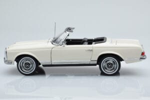 Mercedes 230 SL W113 Pagoda Weiß Limitierte Auflage Norev 1:18 183768 Druckguss — Bild 4 von 9