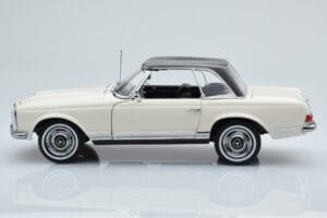 Mercedes 230 SL W113 Pagoda Weiß Limitierte Auflage Norev 1:18 183768 Druckguss — Bild 5 von 9