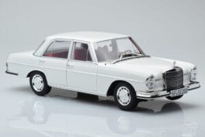 Mercedes 250 SE W108 Weiß Limitierte Auflage Norev 1:18 183763 Druckguss — Bild 6 von 8
