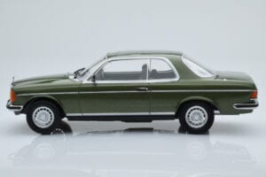 Mercedes 280 CE W123 Coupe Grün Norev 1:18 183704 Druckguss — Bild 3 von 6