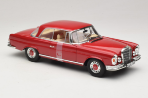 Mercedes 280 SE Coupe Rot Norev 1:18 183527 Druckguss — Bild 4 von 6