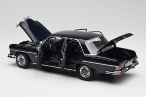 Mercedes 280 SE W108 Midnight Blau Norev 1:18 B66040597 Druckguss — Bild 5 von 8