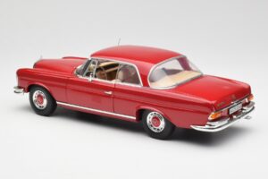 Mercedes 280 SE W108 Rot Norev 1:18 193527 Druckguss — Bild 7 von 8