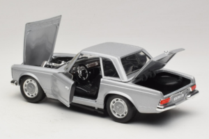 Mercedes 280 SL W113 Berlina Silber Techno Giodi 1:18 F14051030 Druckguss — Bild 5 von 8