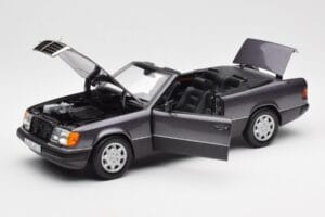 Mercedes 300 CE-24 W124 Cabriolet Lila Metallic Norev 1:18 183567 Druckguss — Bild 2 von 10