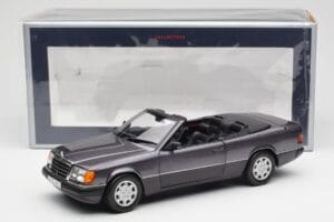 Mercedes 300 CE-24 W124 Cabriolet Lila Metallic Norev 1:18 183567 Druckguss — Bild 10 von 10