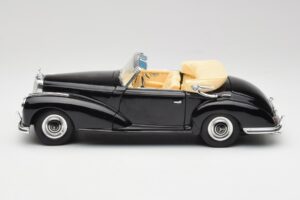 Mercedes 300 S W188 Cabriolet Schwarz Tchibo 1:18 36782 Druckguss — Bild 4 von 8