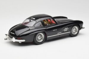 Mercedes 300 SL W198 Schwarz Bburago 1:18 35791 Druckguss — Bild 3 von 8