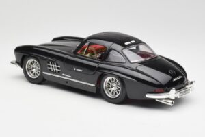 Mercedes 300 SL W198 Schwarz Bburago 1:18 35791 Druckguss — Bild 7 von 8