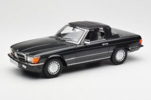 Mercedes 300 SL R107 Schwarz Pearl Händler Edition Norev 1:18 B66040678 Druckguss — Bild 3 von 10