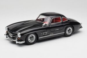 Mercedes 300 SL W198 Schwarz Minichamps 1:18 180039004 Druckguss